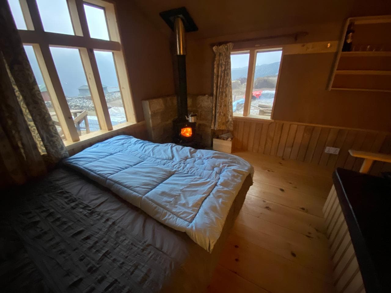 Guest moment at Dingboche Inn