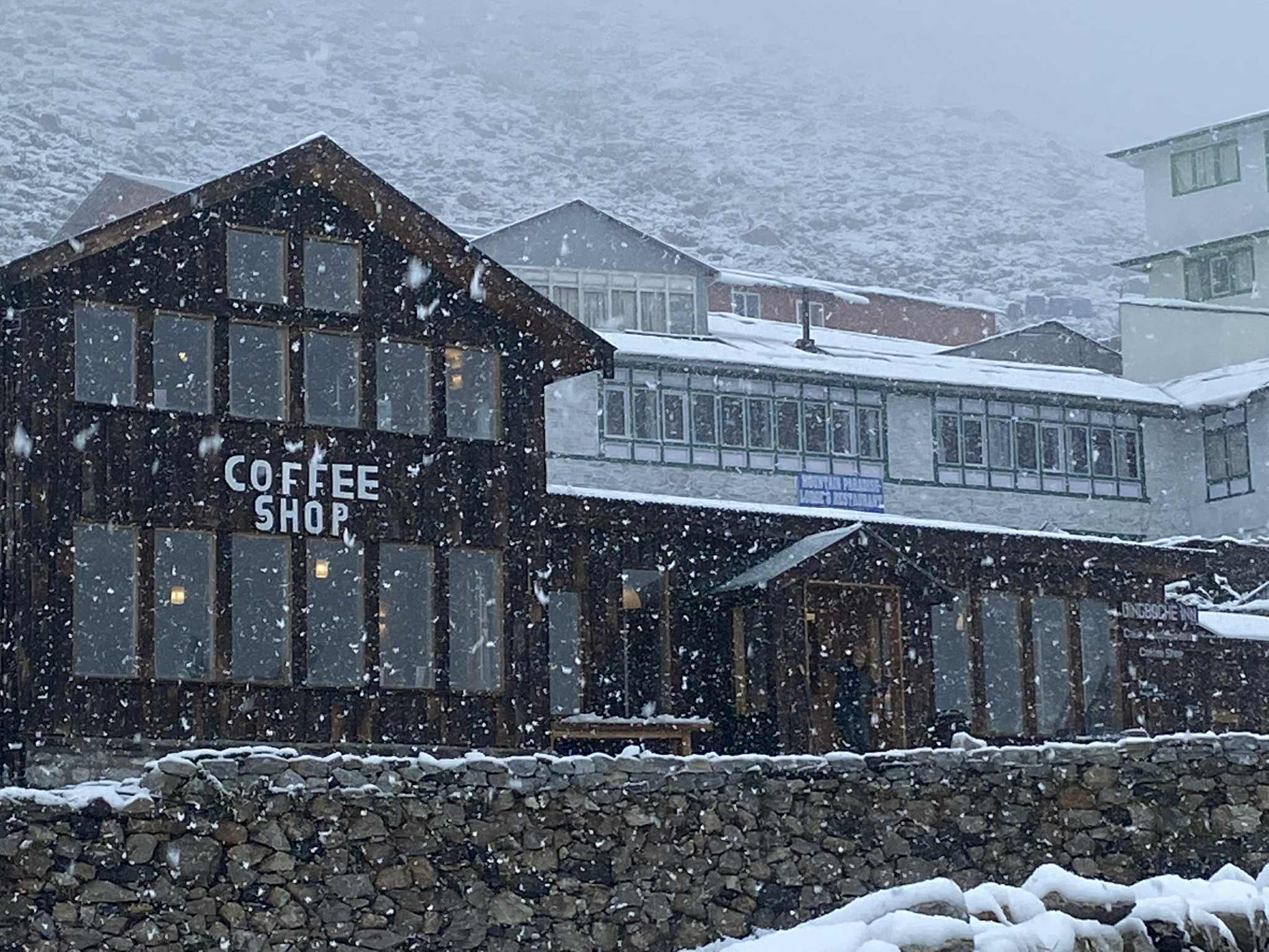 Mountain and lodge scene 6 at Dingboche Inn