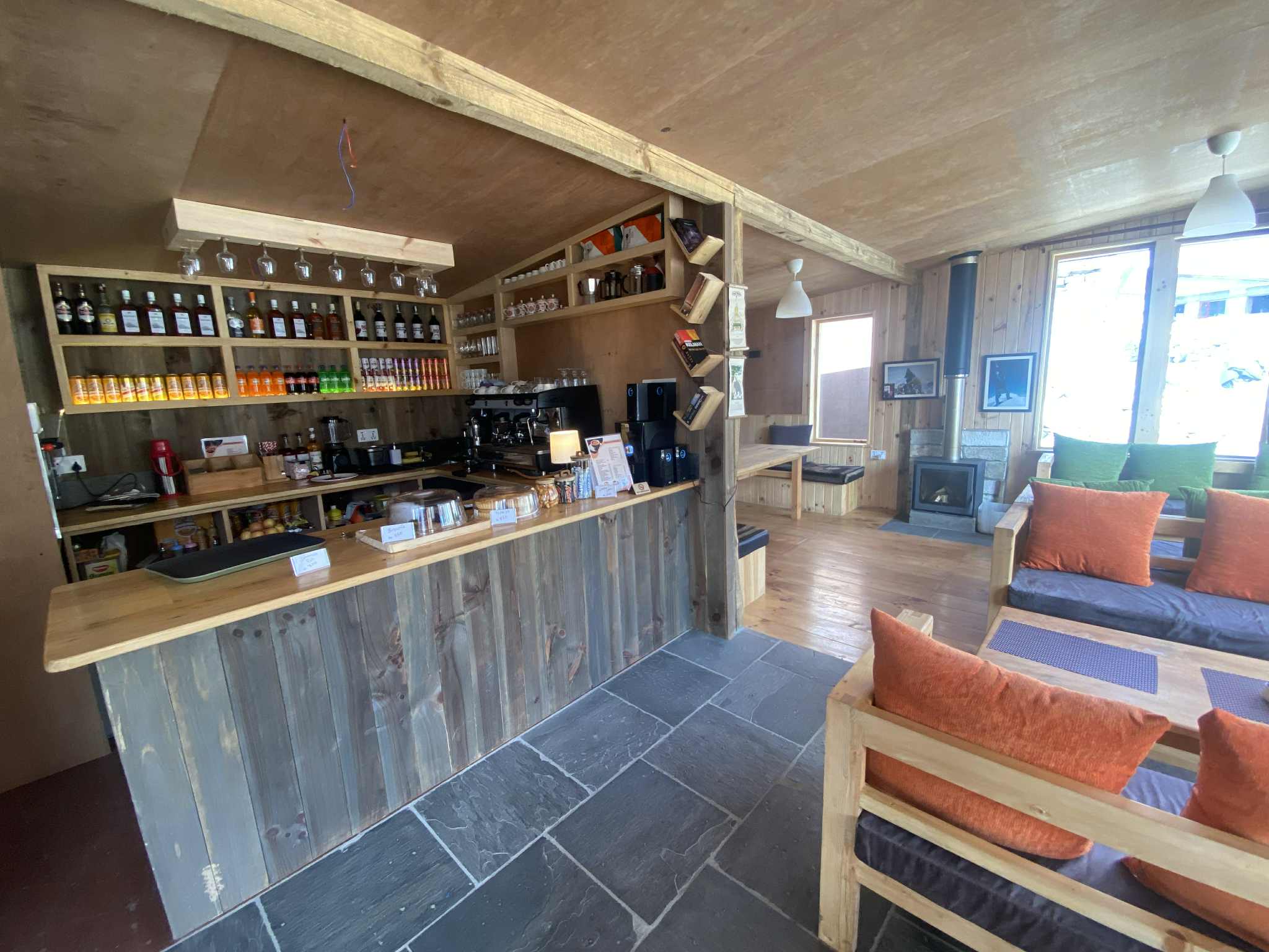 Mountain and lodge scene 7 at Dingboche Inn